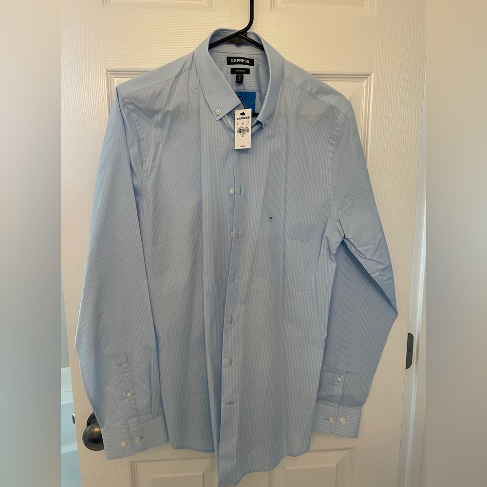 New with tags Express Mens extra slim 15-15 1/2 shirt.